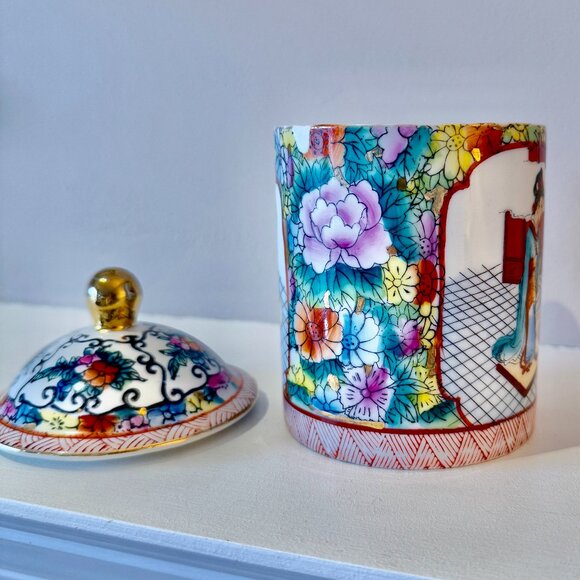 Mid Century Chinese Famile Rose Mug with Lid - Picture 6 of 15